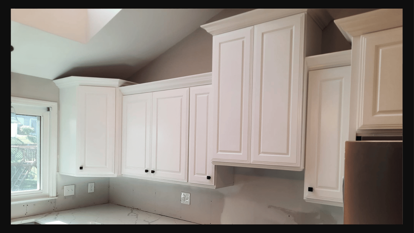 Professional Cabinet Painting Mistakes Homeowners Should Avoid in St. Louis, MO
